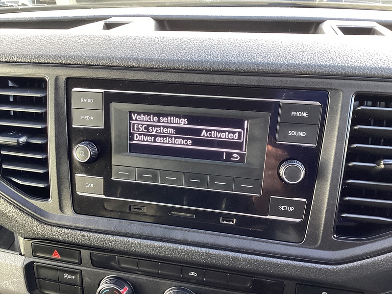 Volkswagen TDI CR35 Startline Dropside Euro 6 L=14ft 2