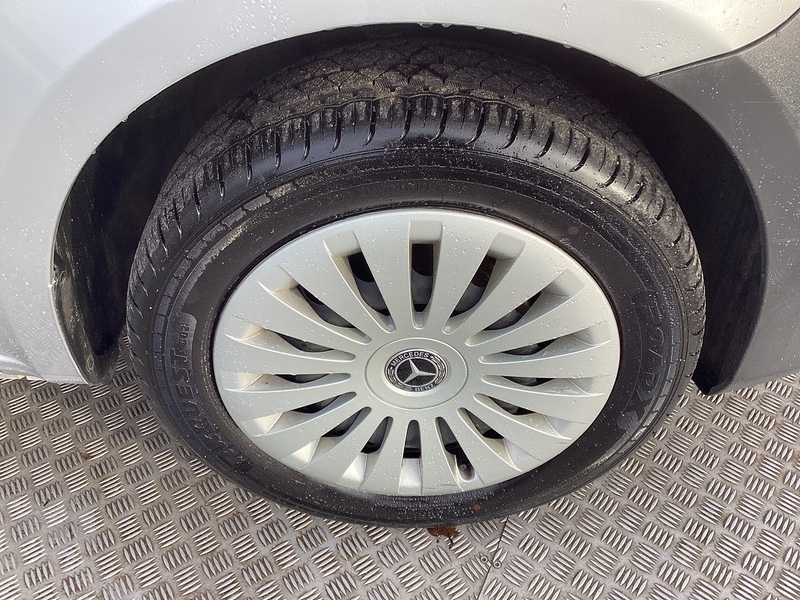 Mercedes 110 CDI Progressive SWB L/R  A/C Euro 6 