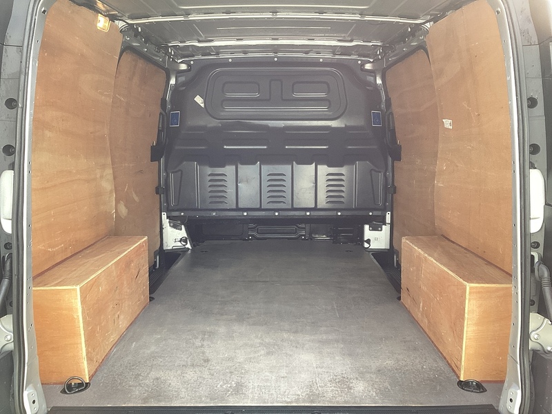 Mercedes 110 CDI Progressive SWB L/R  A/C Euro 6 