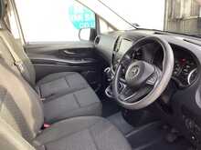 Mercedes Vito 110 CDI Progressive SWB L/R  A/C Euro 6 