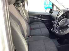 Mercedes Vito 110 CDI Progressive SWB L/R  A/C Euro 6 