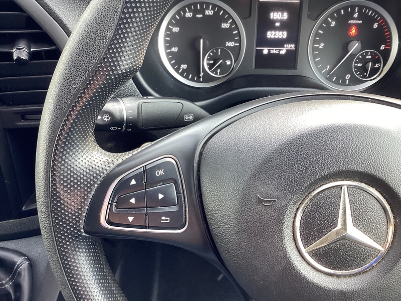 Mercedes 110 CDI Progressive SWB L/R  A/C Euro 6 