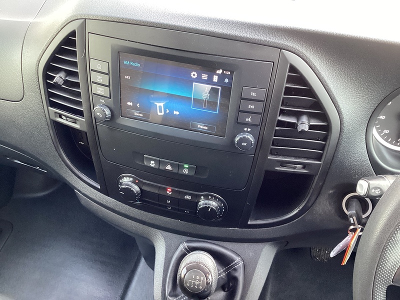 Mercedes 110 CDI Progressive SWB L/R  A/C Euro 6 