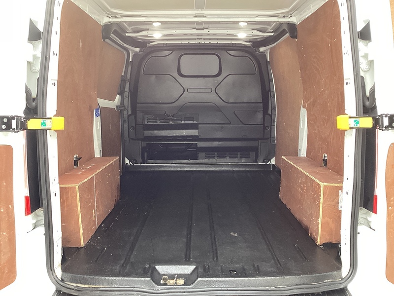 Ford 280 EcoBlue Limited SWB L/R A/C Euro 6 