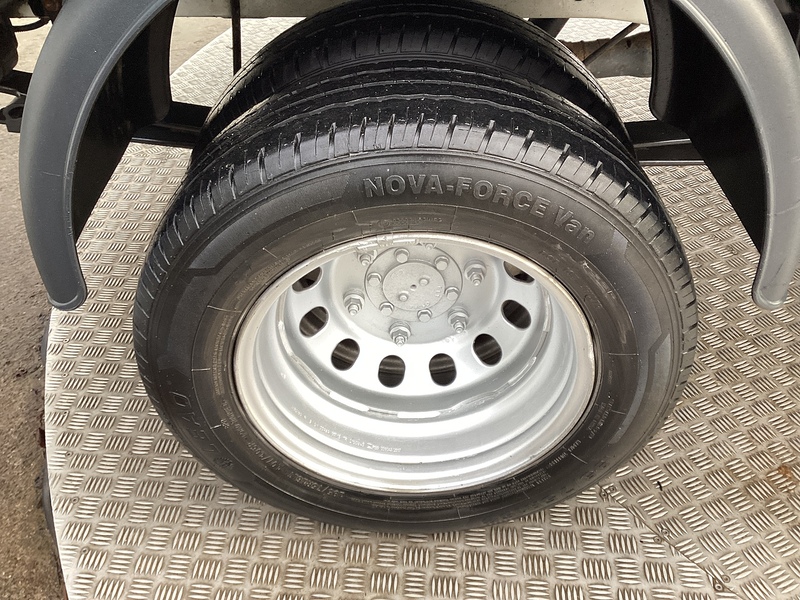 Ford 350 EcoBlue Leader Crewcab Euro 6 L=9ft 3