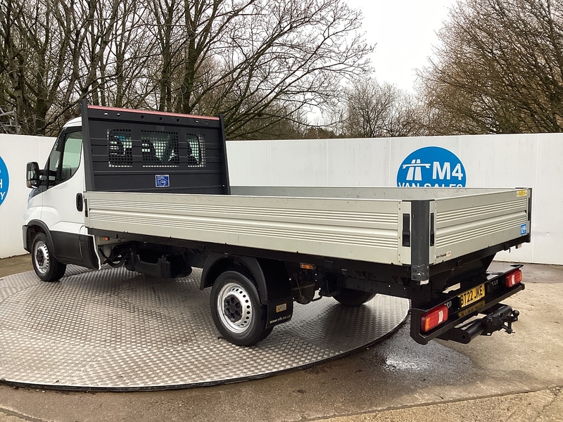 Iveco D HPI 14V 35S 3450 MWB Dropside A/C Euro 6 L=13ft 6