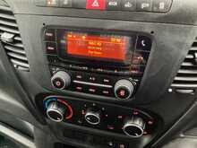 Iveco Daily D HPI 14V 35S 3450 MWB Dropside A/C Euro 6 L=13ft 6" 