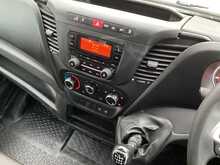 Iveco Daily D HPI 14V 35S 3450 MWB Dropside A/C Euro 6 L=13ft 6" 