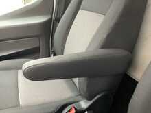 Ford Transit 350 EcoBlue Leader LWB M/R A/C Euro 6 