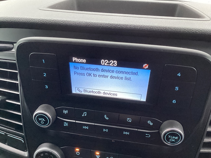 Ford 350 EcoBlue Leader LWB M/R A/C Euro 6