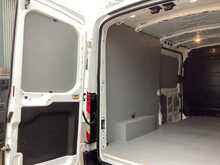 Ford Transit 350 EcoBlue Leader LWB M/R A/C Euro 6 