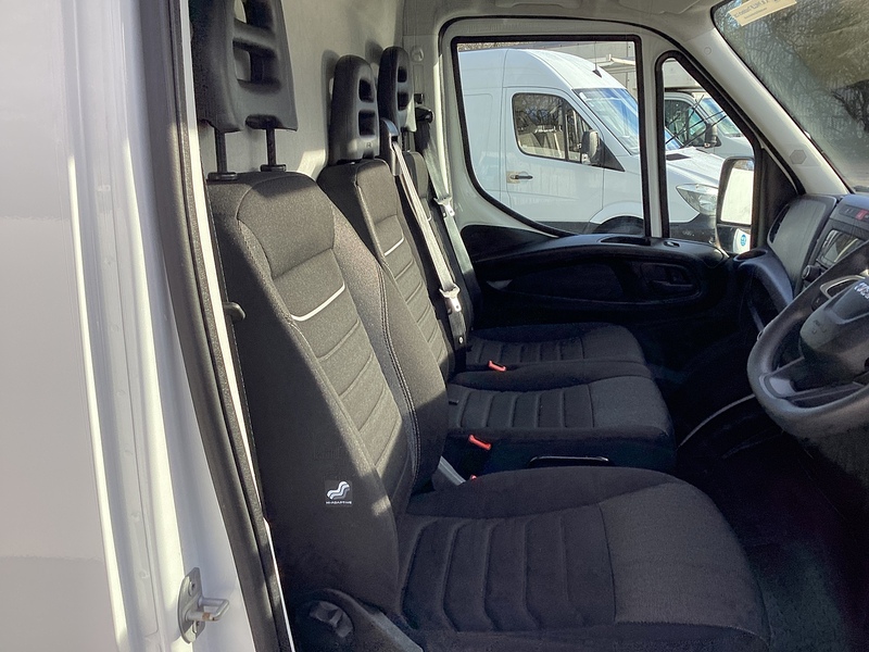 Iveco D HPI 14V 35S 3520L XLWB H/R A/C Euro 6