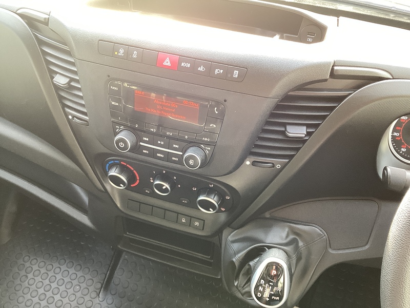 Iveco D HPI 14V 35S 3520L XLWB H/R A/C Euro 6