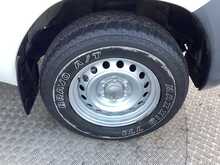 Toyota Hilux D-4D Active King Cab A/C Euro 6 