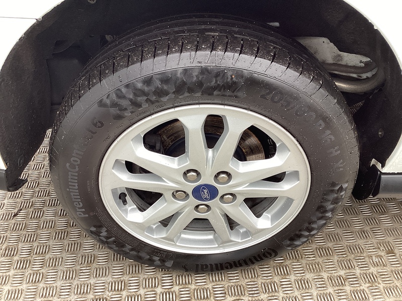 Ford 250 EcoBlue Limited LWB L/R A/C Euro 6