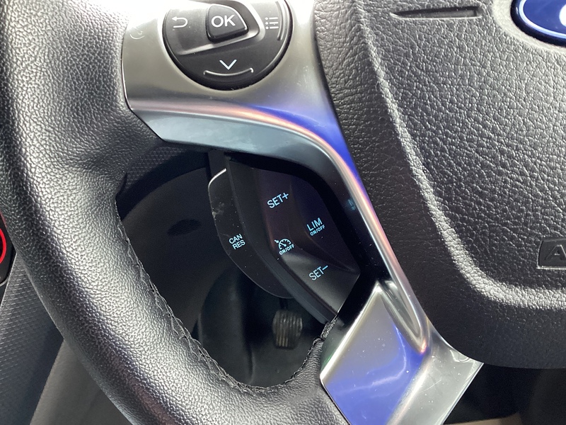 Ford 250 EcoBlue Limited LWB L/R A/C Euro 6