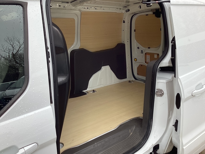 Ford 250 EcoBlue Limited LWB L/R A/C Euro 6