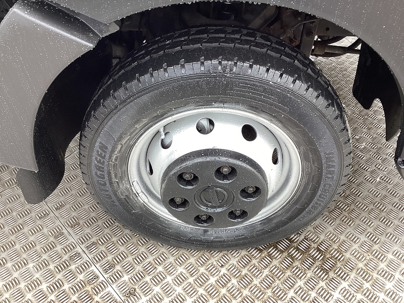 Nissan DCI 35.14 Tipper L=10ft 1