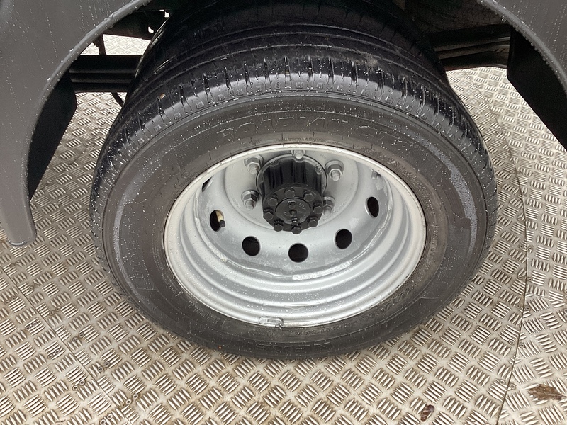 Nissan DCI 35.14 Tipper L=10ft 1