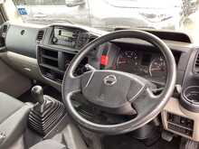 Nissan NT400 Cabstar DCI 35.14 Tipper L=10ft 1" 