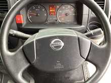 Nissan NT400 Cabstar DCI 35.14 Tipper L=10ft 1" 