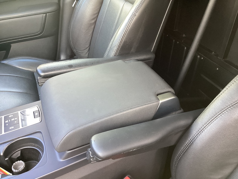 Land Rover SD4 S 4x4 240s  A/C Euro 6