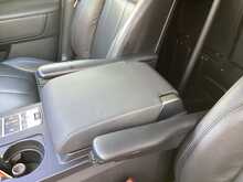 Land Rover Discovery SD4 S 4x4 240s  A/C Euro 6 