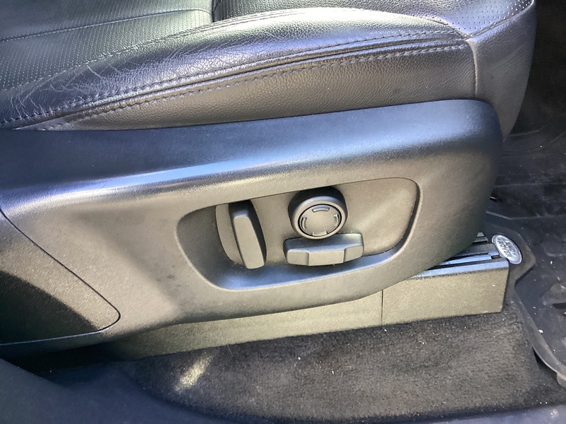 Land Rover SD4 S 4x4 240s  A/C Euro 6