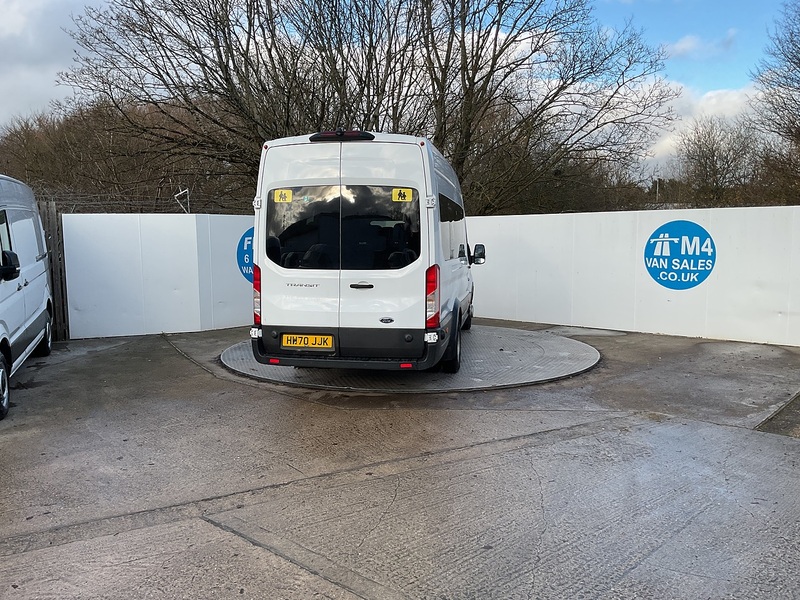 Ford 460 EcoBlue Leader 17 Seater Euro 6