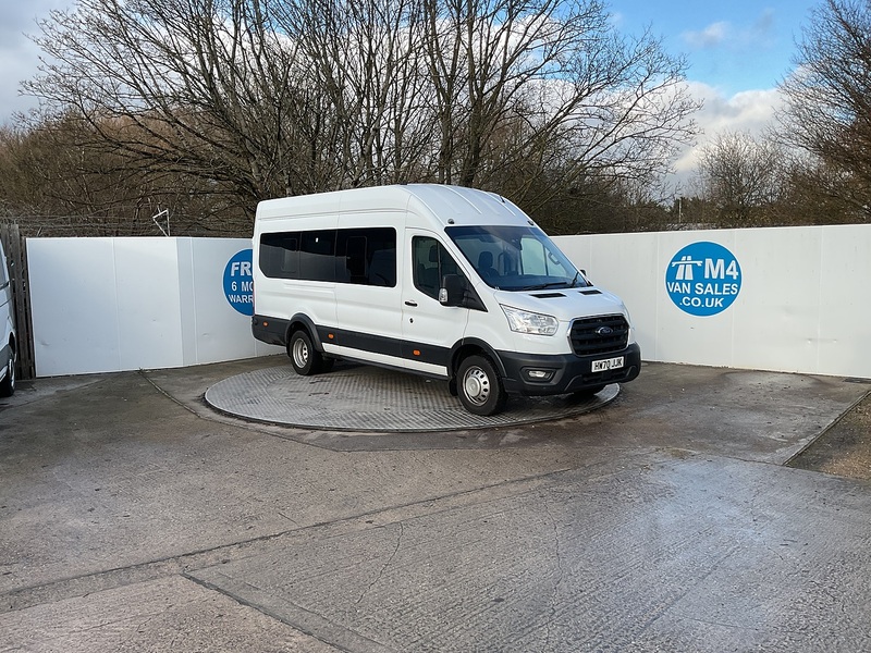 Ford 460 EcoBlue Leader 17 Seater Euro 6