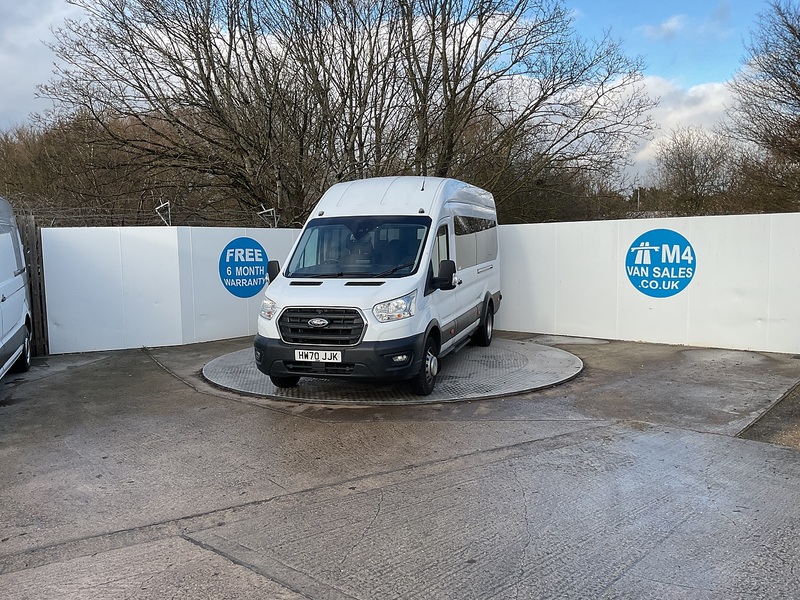 Ford 460 EcoBlue Leader 17 Seater Euro 6