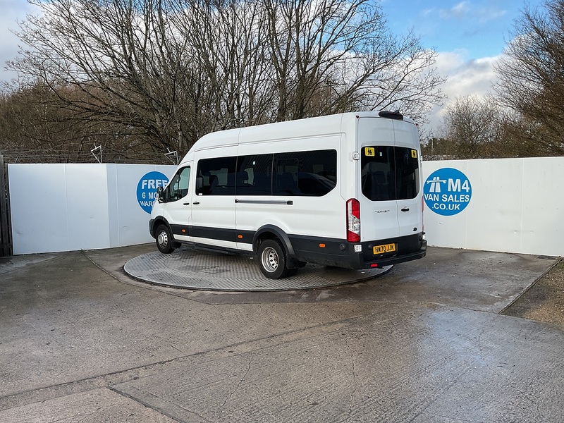 Ford 460 EcoBlue Leader 17 Seater Euro 6