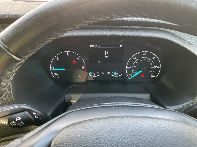 Ford 460 EcoBlue Leader 17 Seater Euro 6