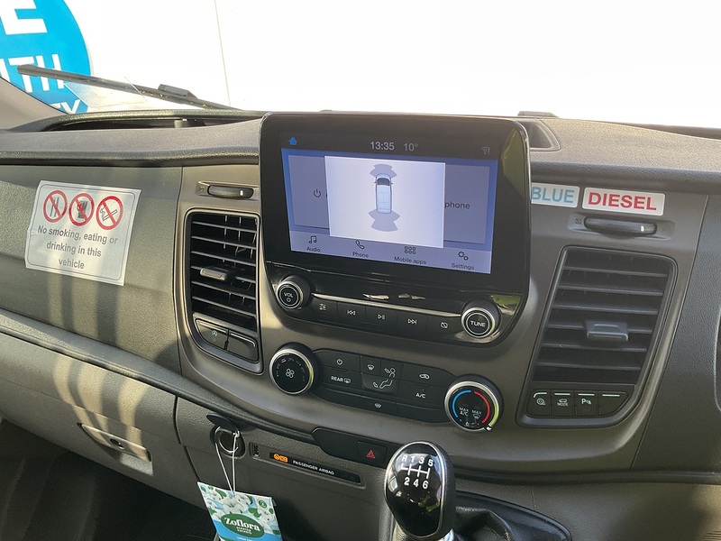 Ford 460 EcoBlue Leader 17 Seater Euro 6