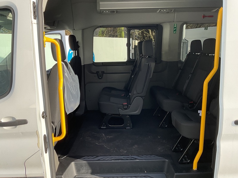 Ford 460 EcoBlue Leader 17 Seater Euro 6