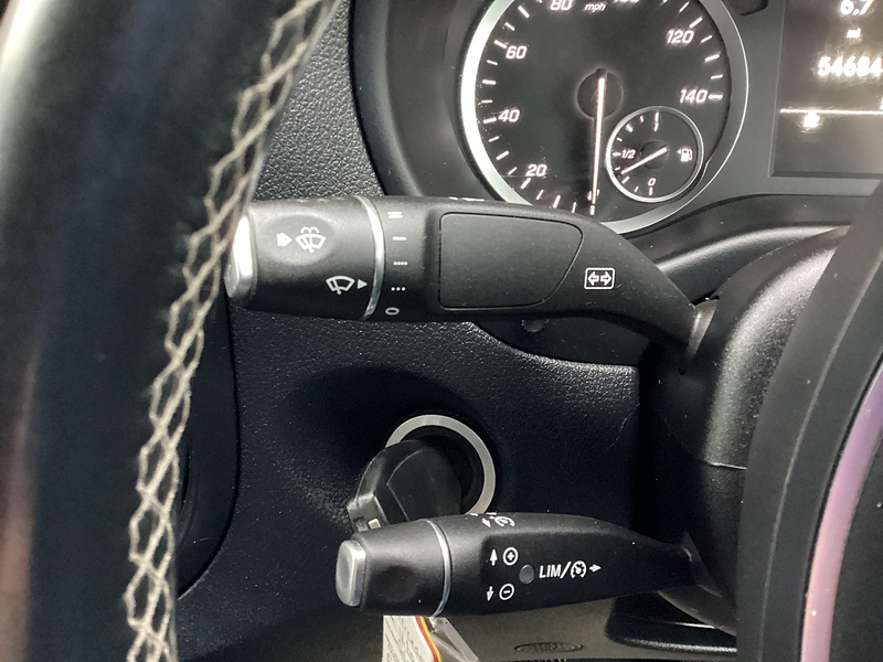 Mercedes 114 CDI Premium SWB L/R RWD Euro 6 A/C