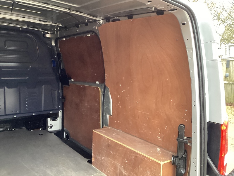 Mercedes 114 CDI Premium SWB L/R RWD Euro 6 A/C