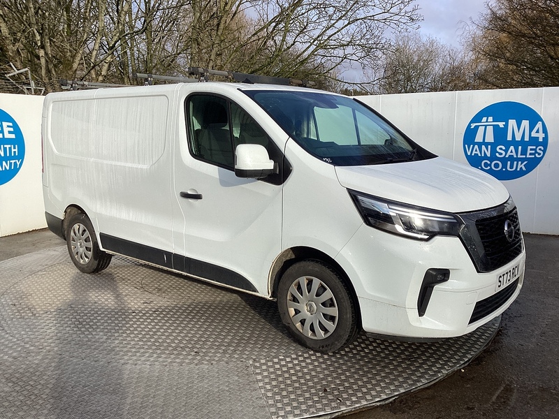 Nissan dCi 28 Acenta SWB L/R A/C Euro 6