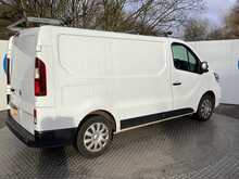 Nissan Primastar dCi 28 Acenta SWB L/R A/C Euro 6 