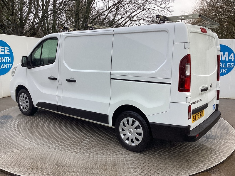 Nissan dCi 28 Acenta SWB L/R A/C Euro 6