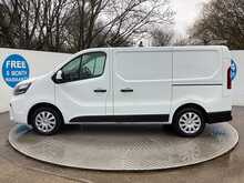 Nissan Primastar dCi 28 Acenta SWB L/R A/C Euro 6 