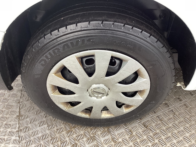 Nissan dCi 28 Acenta SWB L/R A/C Euro 6