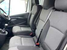 Nissan Primastar dCi 28 Acenta SWB L/R A/C Euro 6 