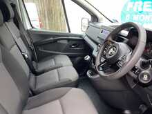Nissan Primastar dCi 28 Acenta SWB L/R A/C Euro 6 
