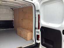 Nissan Primastar dCi 28 Acenta SWB L/R A/C Euro 6 