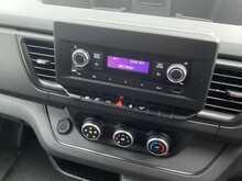 Nissan Primastar dCi 28 Acenta SWB L/R A/C Euro 6 