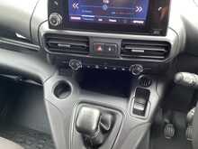 Peugeot Partner BlueHDi 850 Professional Premium + Crewcab LWB A/C Euro 6 