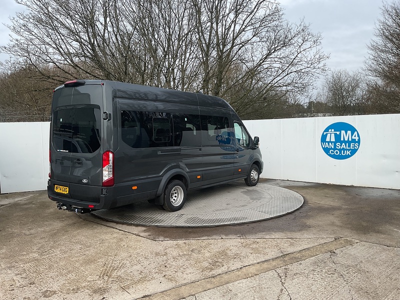 Ford 2.0 460 EcoBlue Limited Minibus 5dr Diesel Auto RWD L4 H3 Euro 6 (s/s) (17 Seat, DRW) (165 ps)