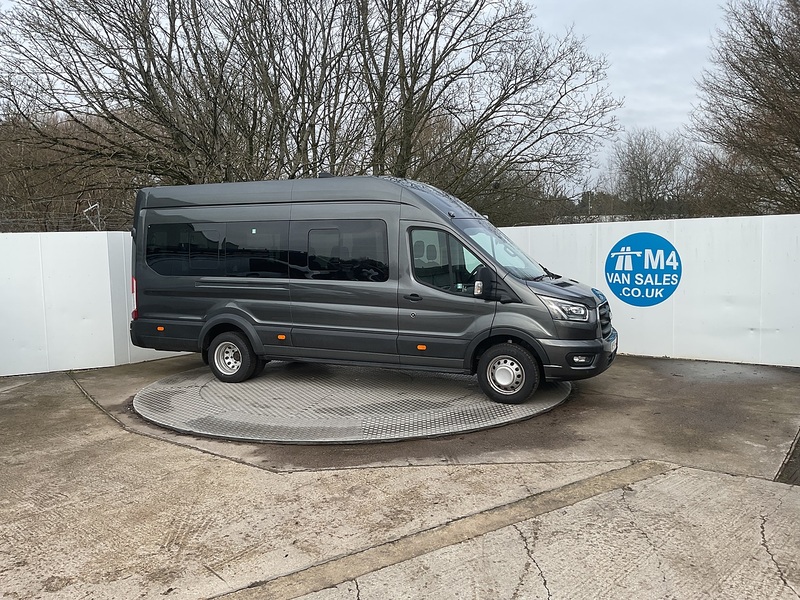 Ford 2.0 460 EcoBlue Limited Minibus 5dr Diesel Auto RWD L4 H3 Euro 6 (s/s) (17 Seat, DRW) (165 ps)