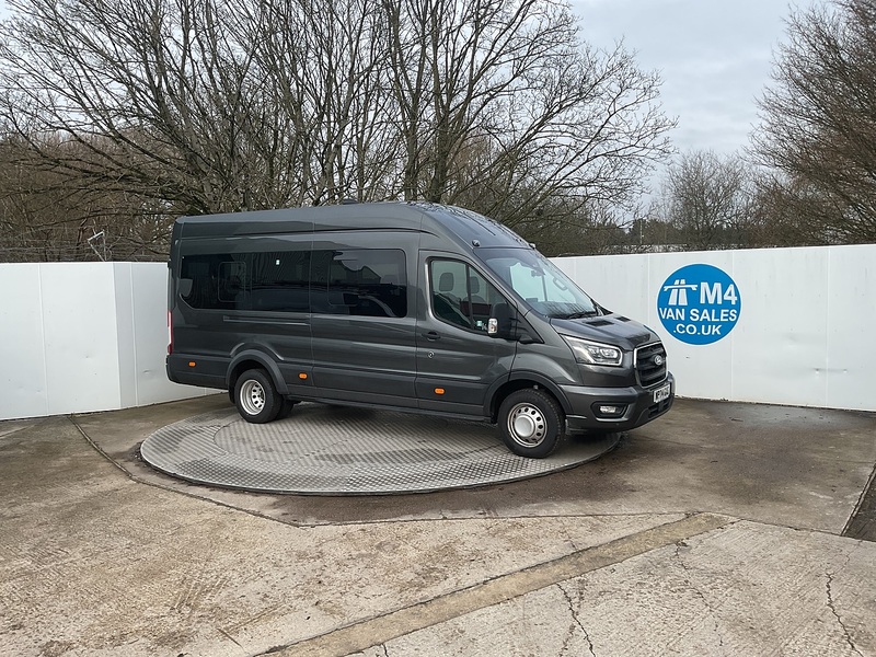Ford 2.0 460 EcoBlue Limited Minibus 5dr Diesel Auto RWD L4 H3 Euro 6 (s/s) (17 Seat, DRW) (165 ps)